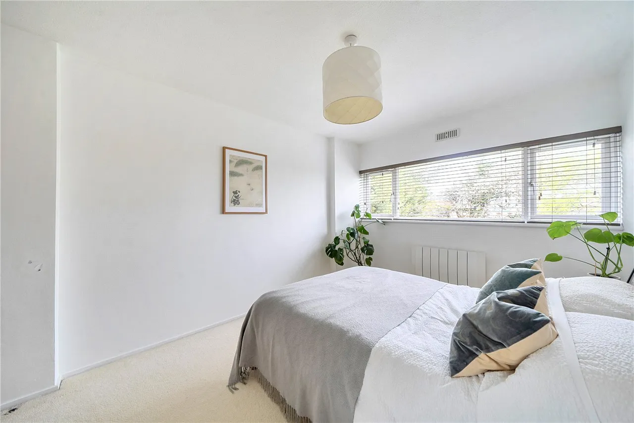 Burnt Ash Hill, Lee, London, SE12, photo 5