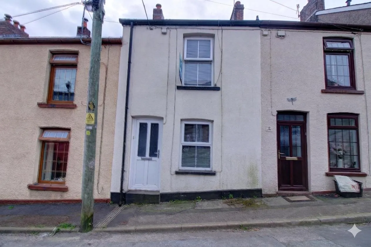 2 bed house for sale, Plasycoed Road, Pontypool, NP4