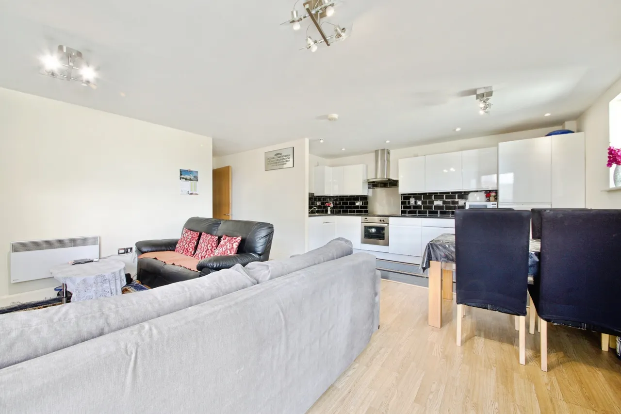 93 Clements Road, Ilford, photo 6