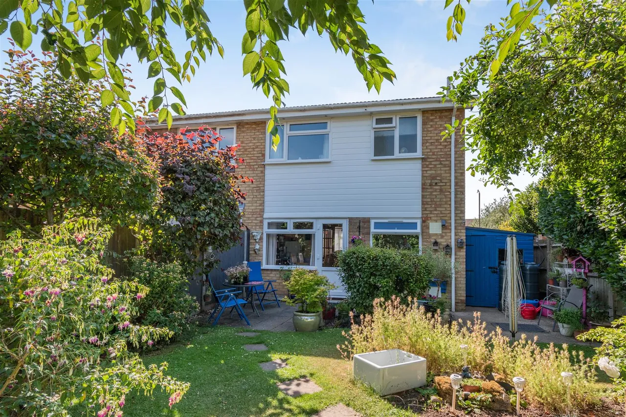 Pembroke Road, Coxheath, photo 16
