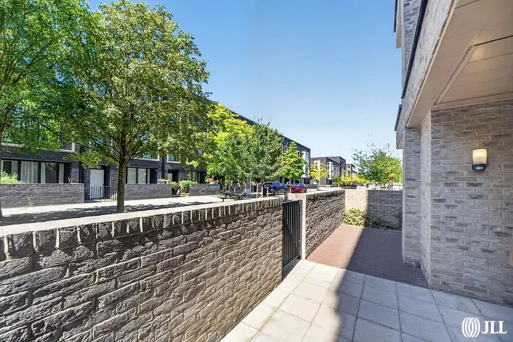 Madison Way, London, E20, photo 15