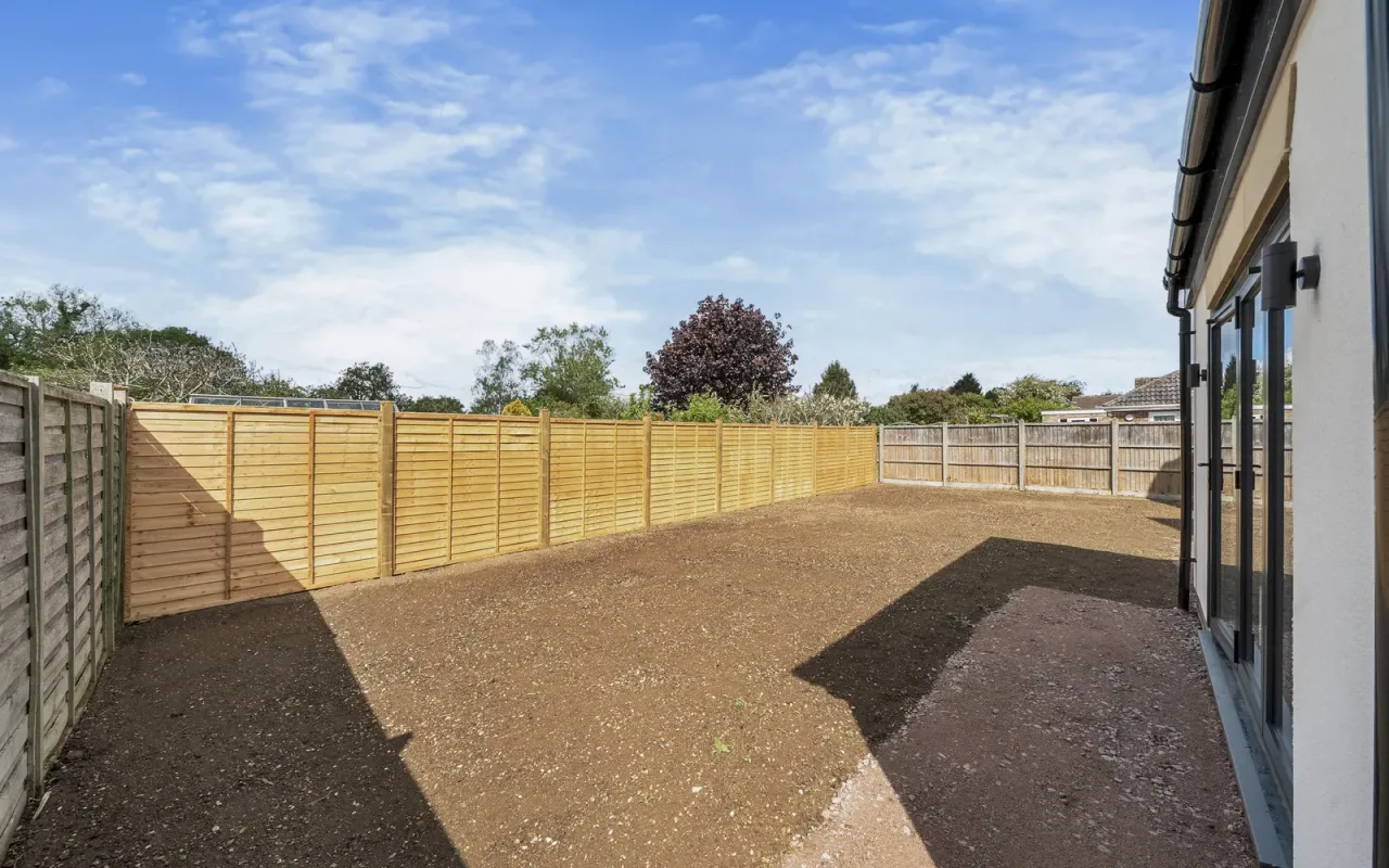 Orchard Lane, Harrold, Bedford, photo 22