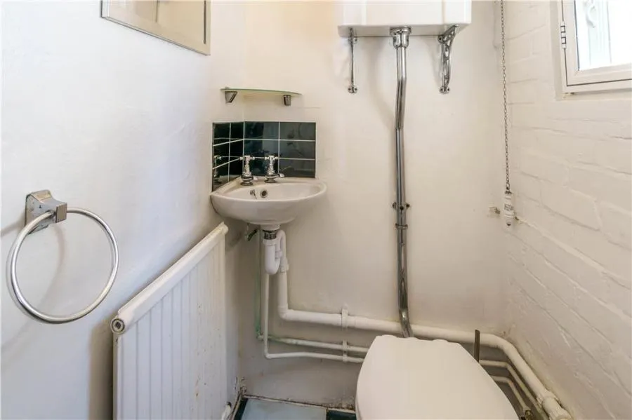 Orchard Street, Chichester, PO19, photo 8