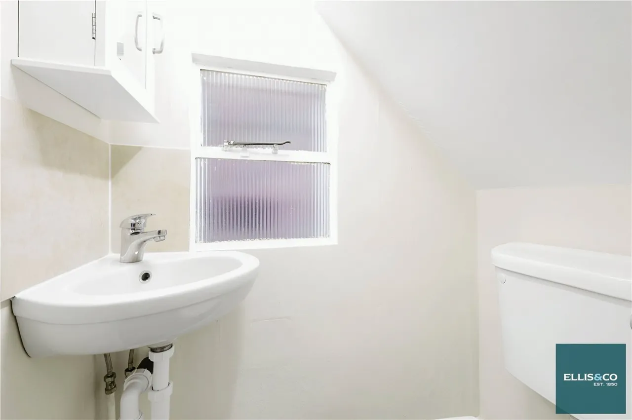 Wentworth Avenue, Finchley, N3, photo 11