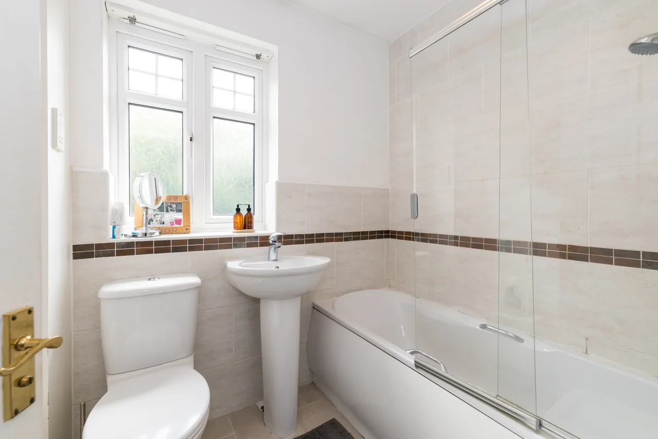 Ferndale Drive, Appley Bridge, WN6, photo 6