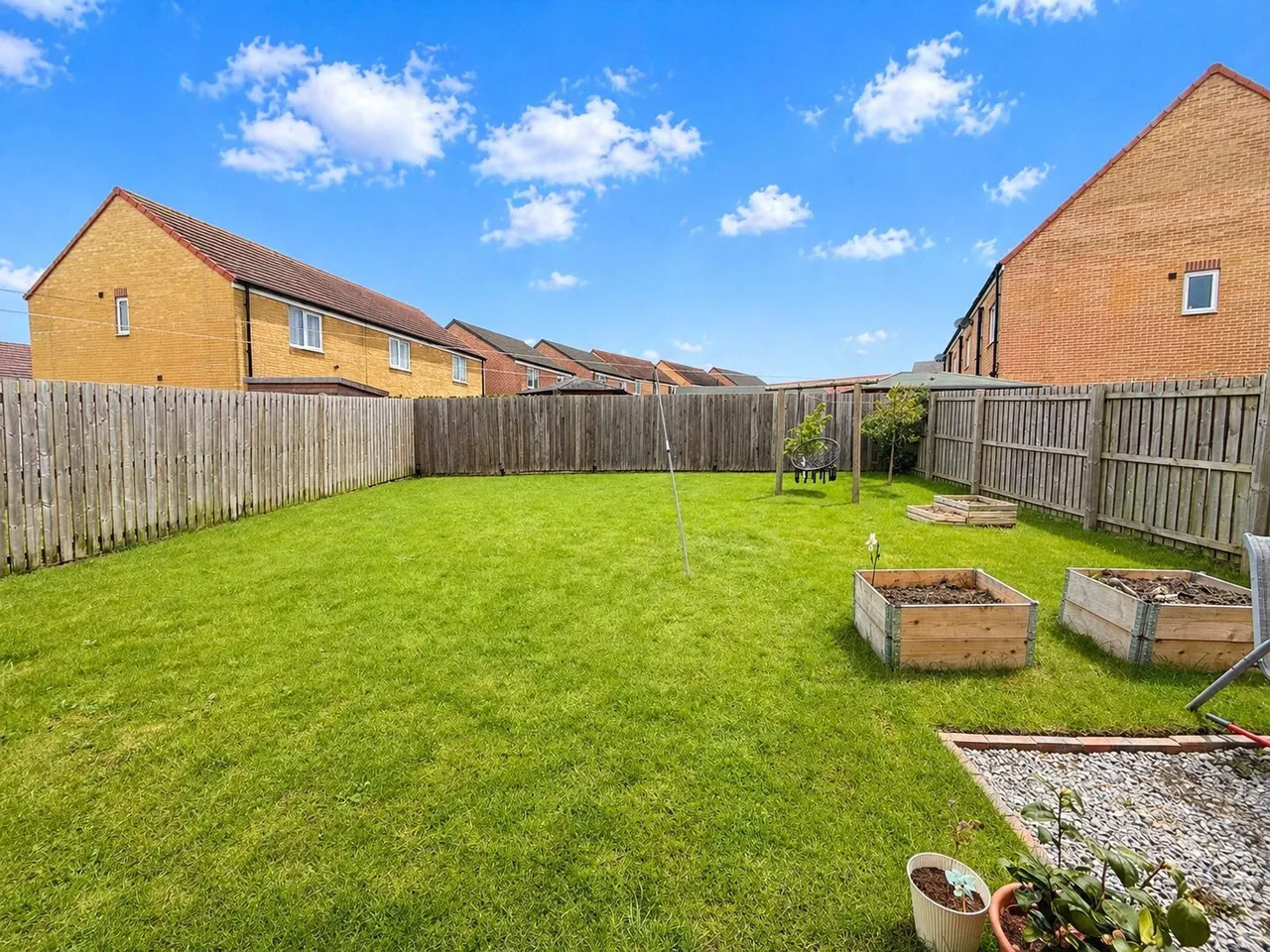 Alvertune Road, Northallerton, North Yorkshire, DL6, photo 3