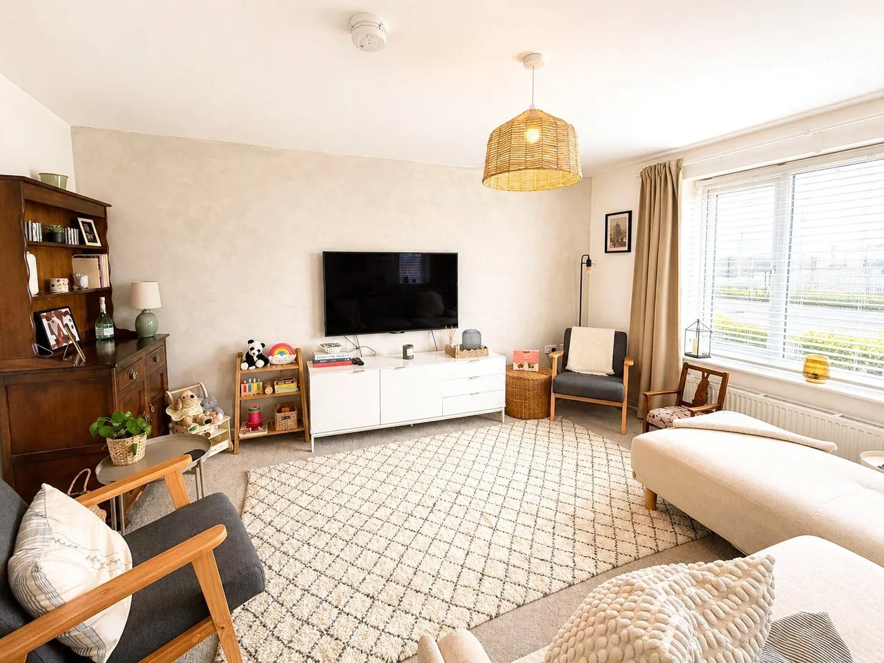 Alvertune Road, Northallerton, North Yorkshire, DL6, photo 2