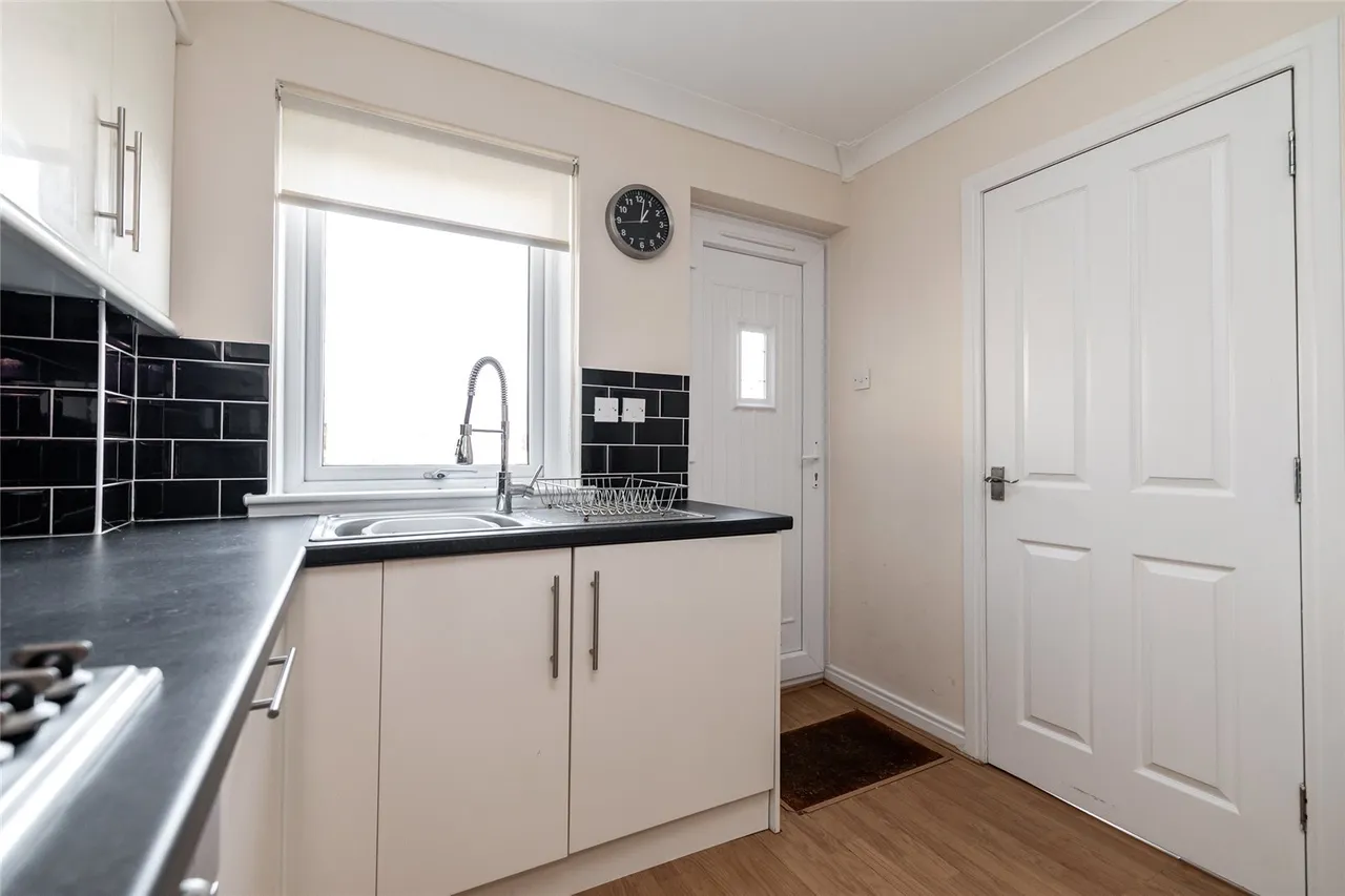 Jesmond Square South, Bridge of Don, AB22, photo 6