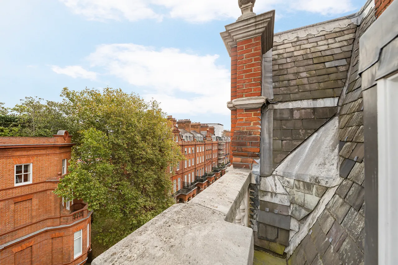 Pont Street, Knightsbridge, London, photo 5