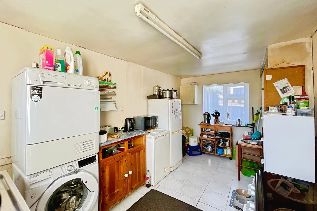 Woodland Avenue, Penryn, TR10, photo 8