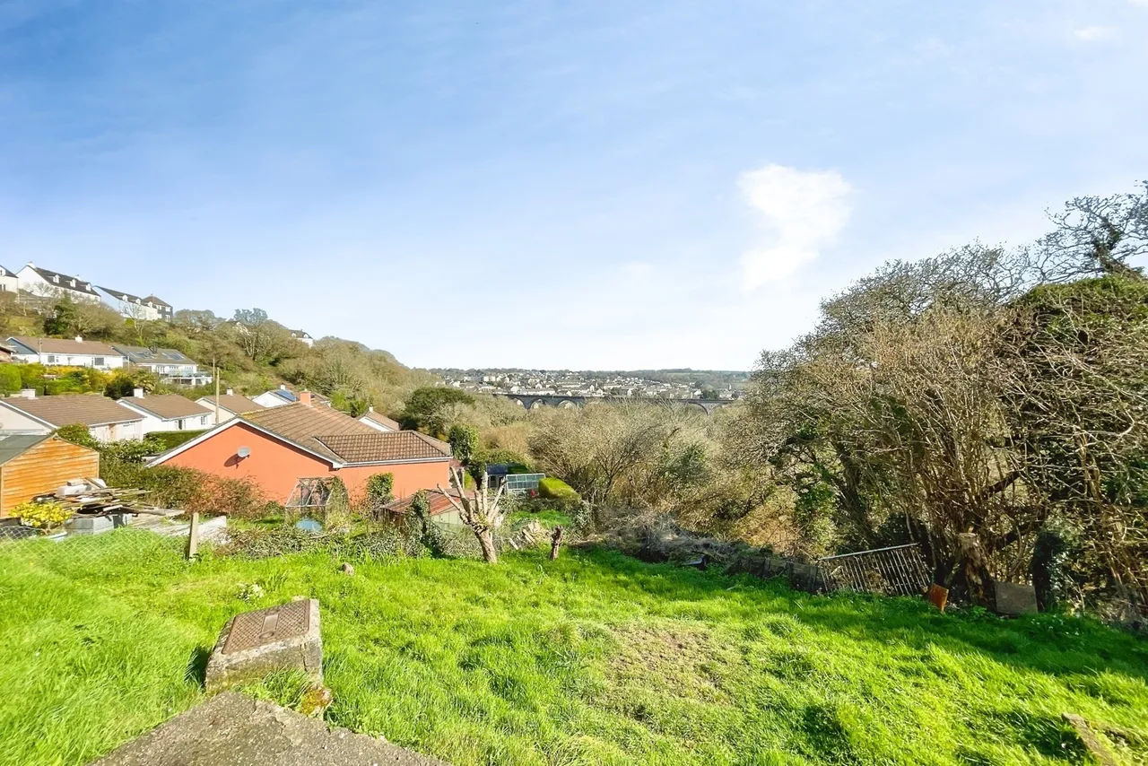 Woodland Avenue, Penryn, TR10, photo 2