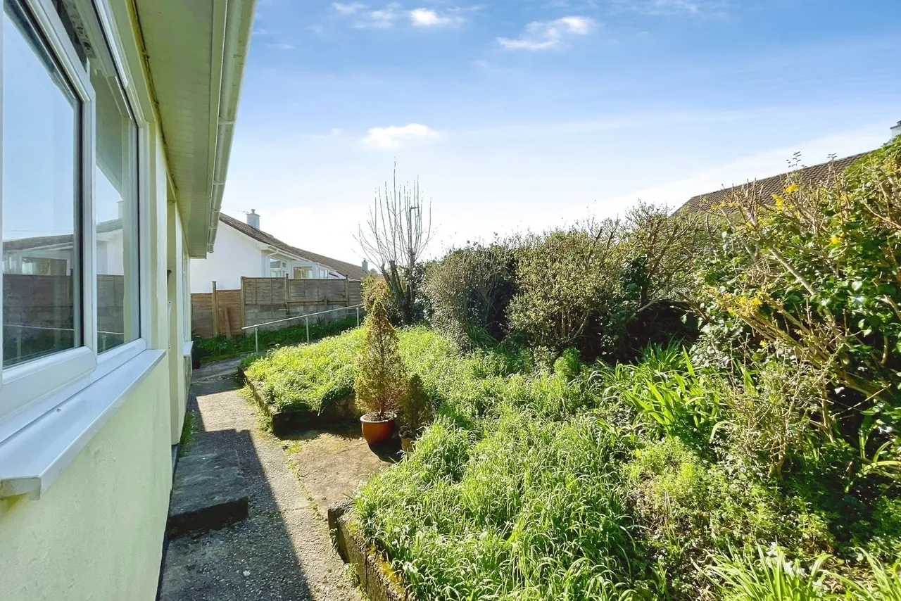 Woodland Avenue, Penryn, TR10, photo 17