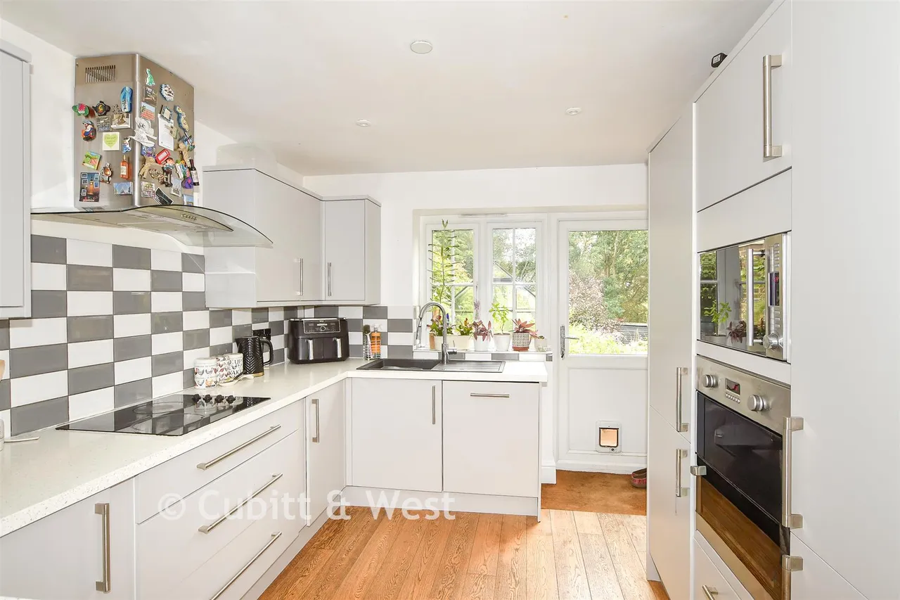 Station Road, Heathfield, TN21, photo 4