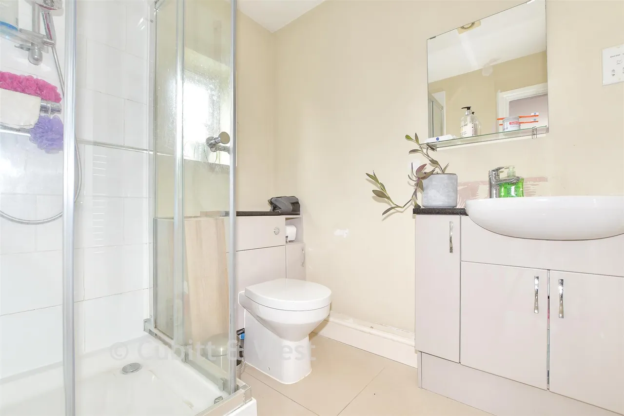 Station Road, Heathfield, TN21, photo 7