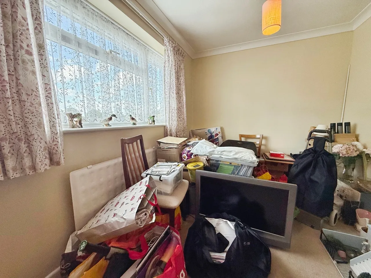 The Vale, Oakley, RG23, photo 14