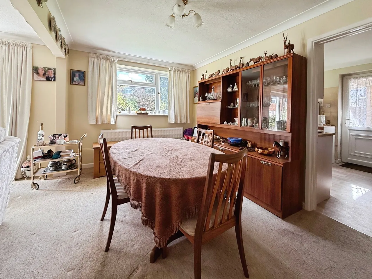 The Vale, Oakley, RG23, photo 4