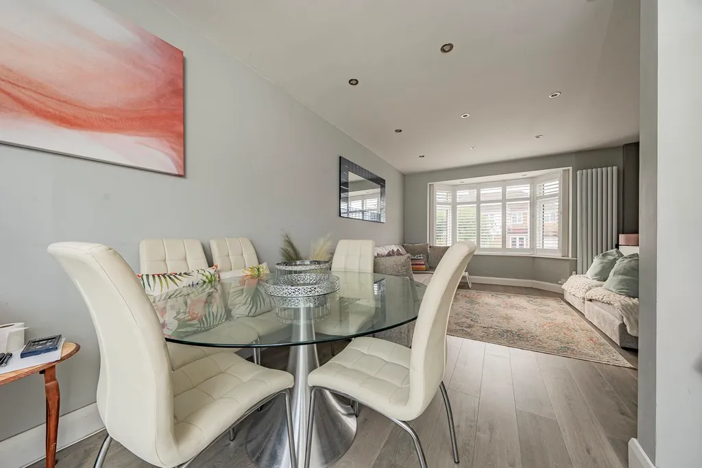 Peel Way, Hillingdon, UB8, photo 20