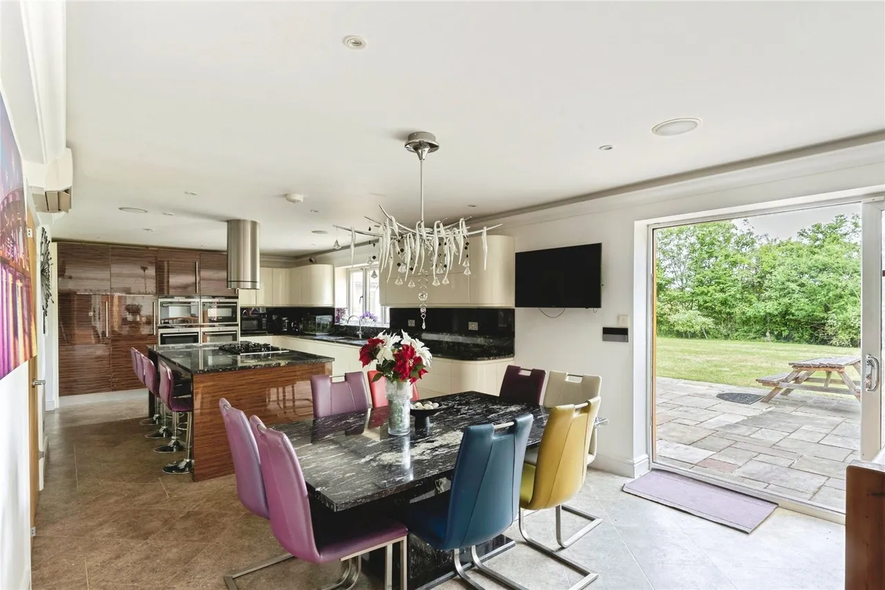 Broxhill Road, Havering-Atte-Bower, Romford, RM4, photo 14