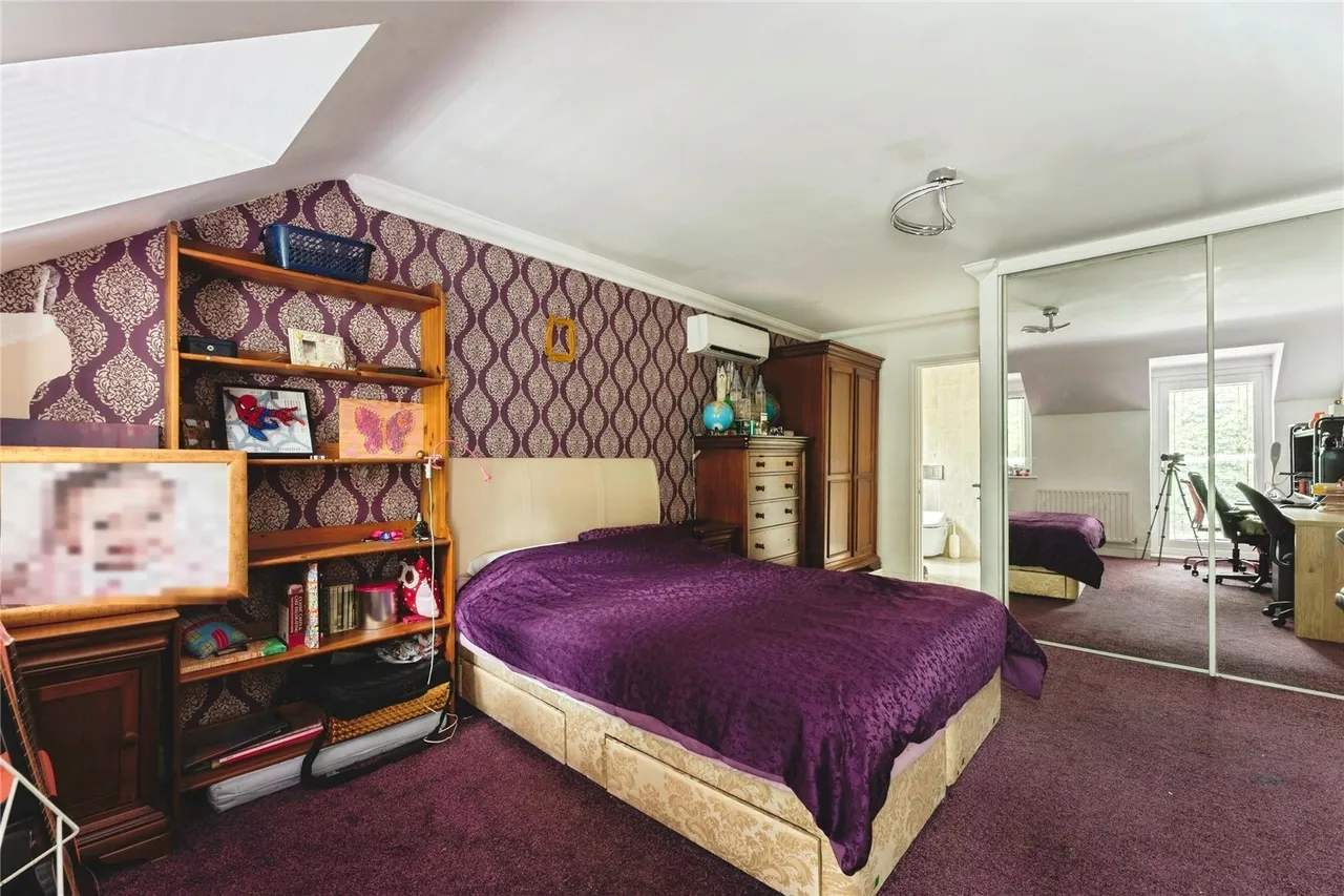 Broxhill Road, Havering-Atte-Bower, Romford, RM4, photo 19