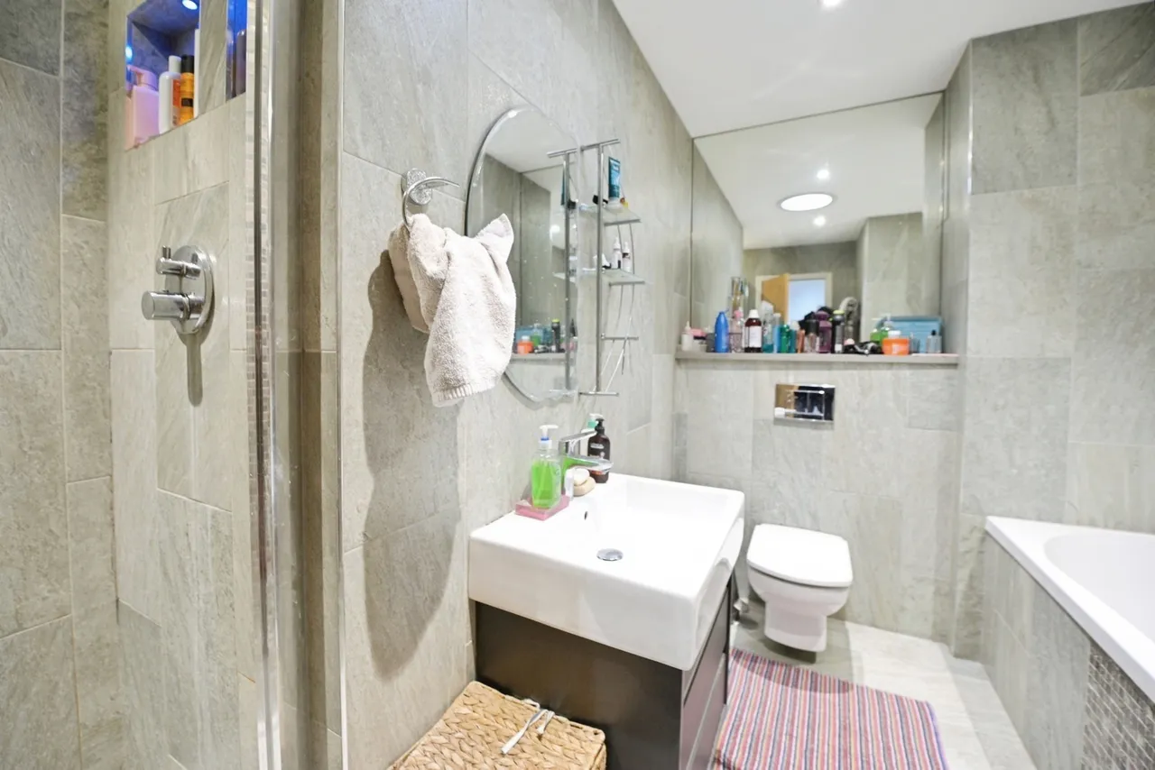 Broxhill Road, Havering-Atte-Bower, Romford, RM4, photo 29