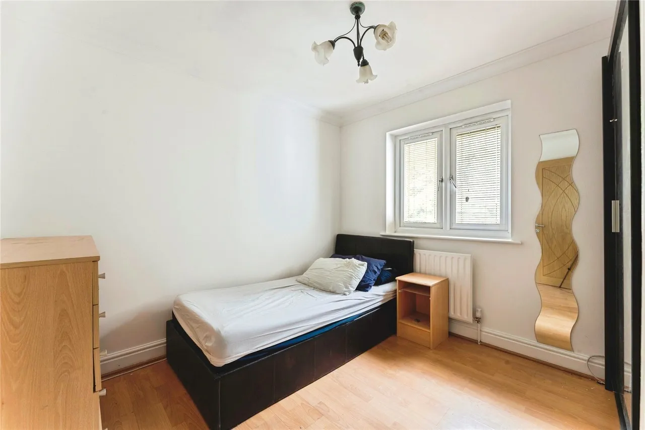 Broxhill Road, Havering-Atte-Bower, Romford, RM4, photo 21