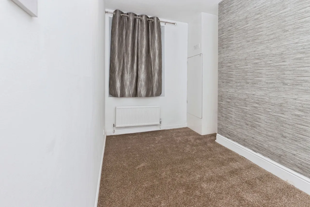 Chestnut Street, Halifax, West Yorkshire, HX1, photo 15