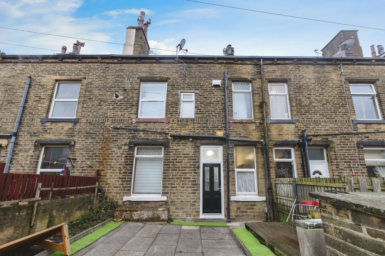 4 bed house for sale — Chestnut Street, Halifax, West Yorkshire, HX1