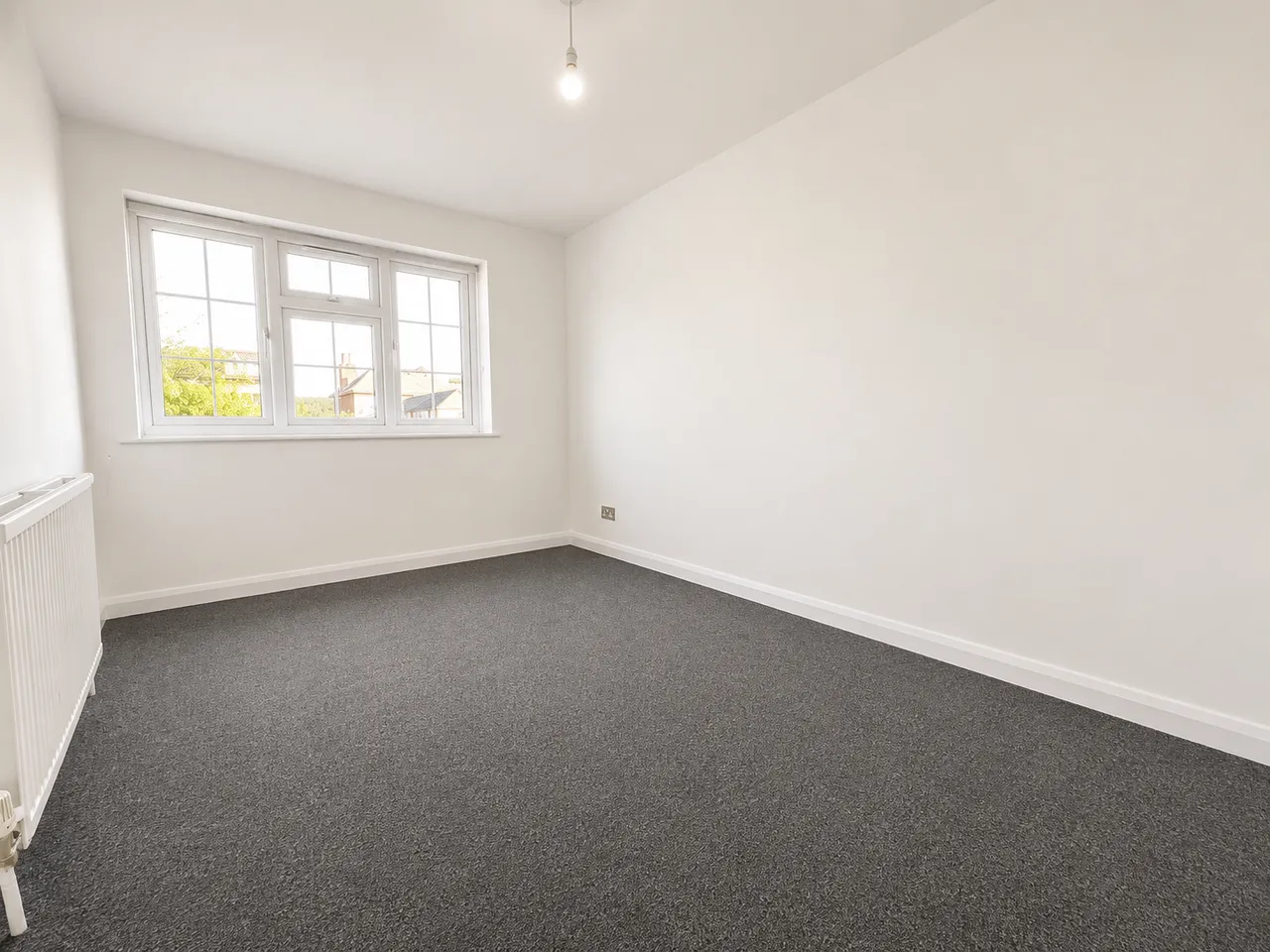 Cherrydeal Court, Leytonstone, E11, photo 3
