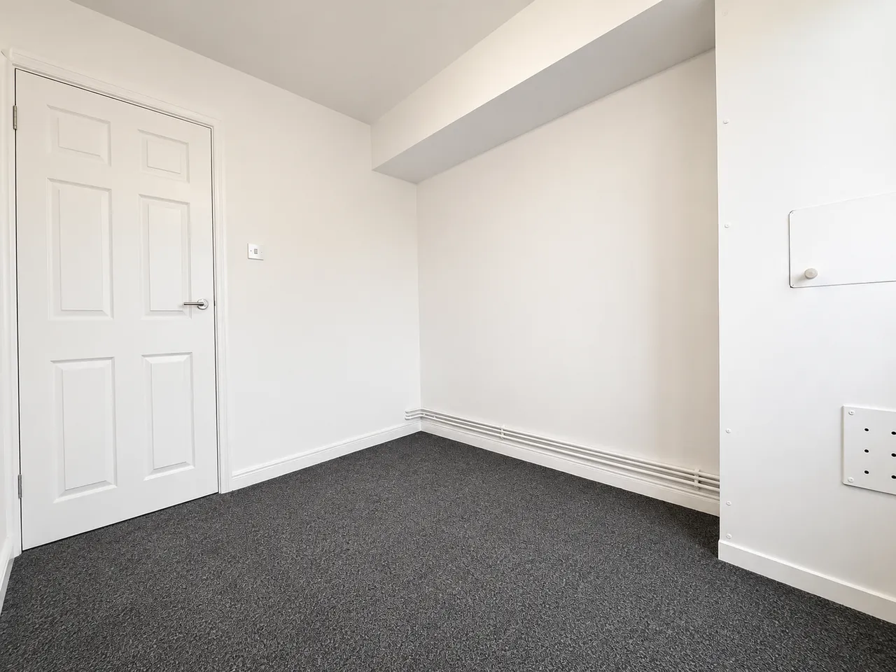 Cherrydeal Court, Leytonstone, E11, photo 8