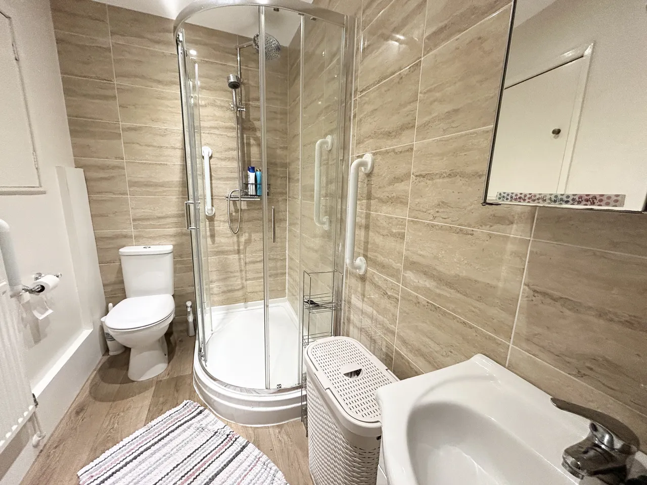 Watson Street, M27, photo 8
