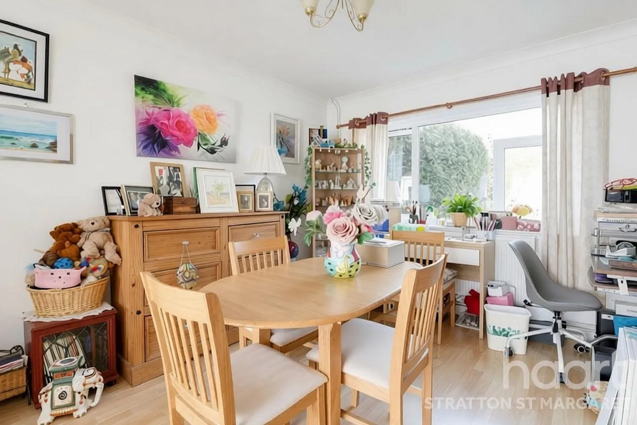 Upham Road, Swindon, SN3, photo 5