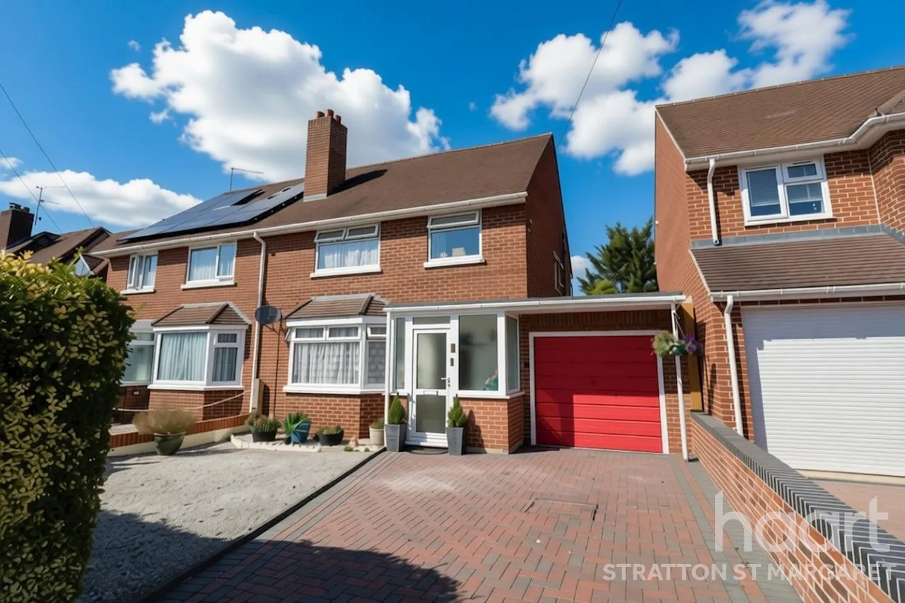 3 bed house for sale, Upham Road, Swindon, SN3