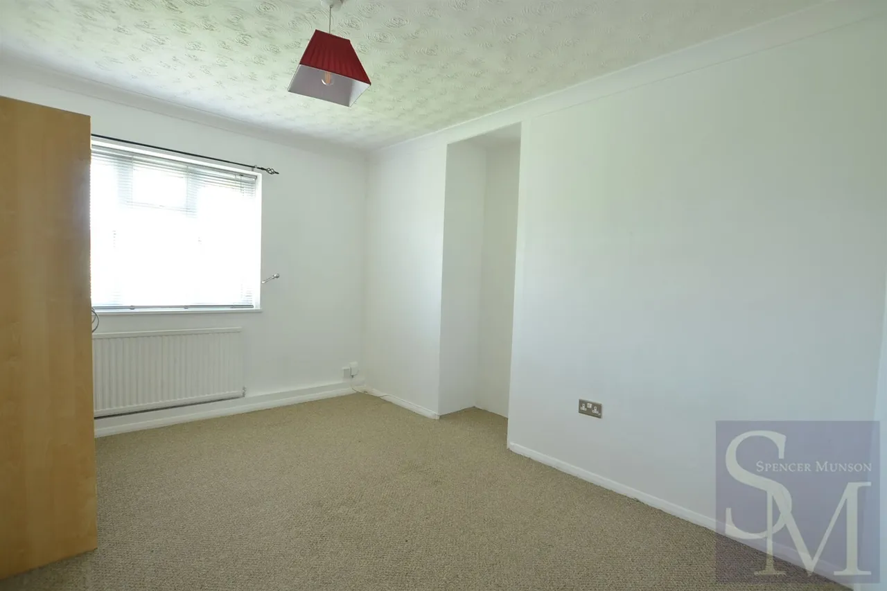 Loughton, IG10, photo 3