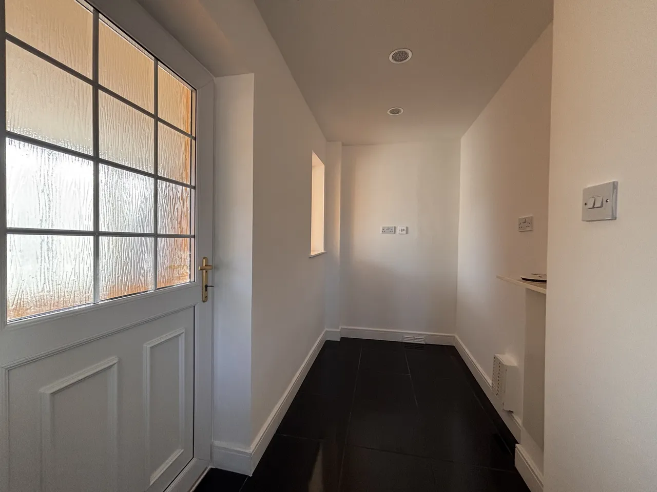 Evesham Crescent, WS3, photo 7