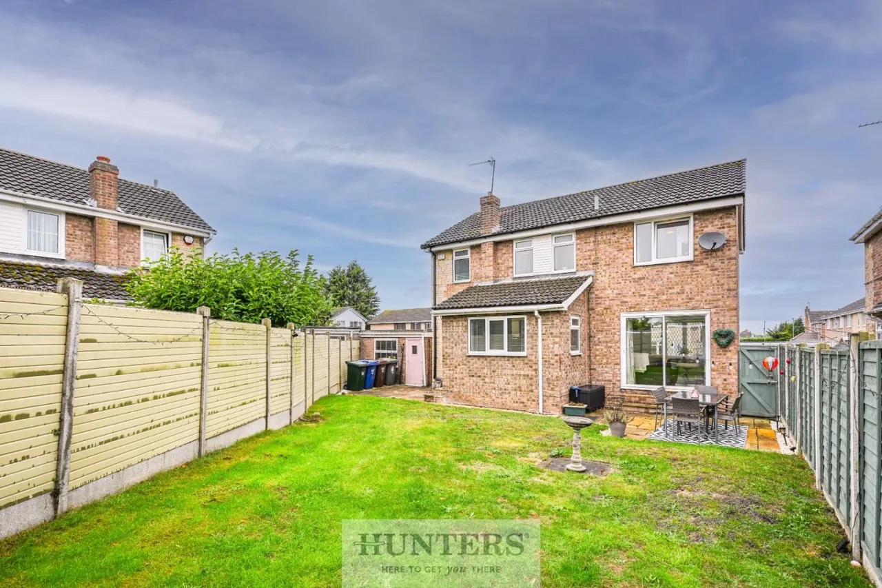 Field Avenue, Thorpe Willoughby, YO8, photo 26