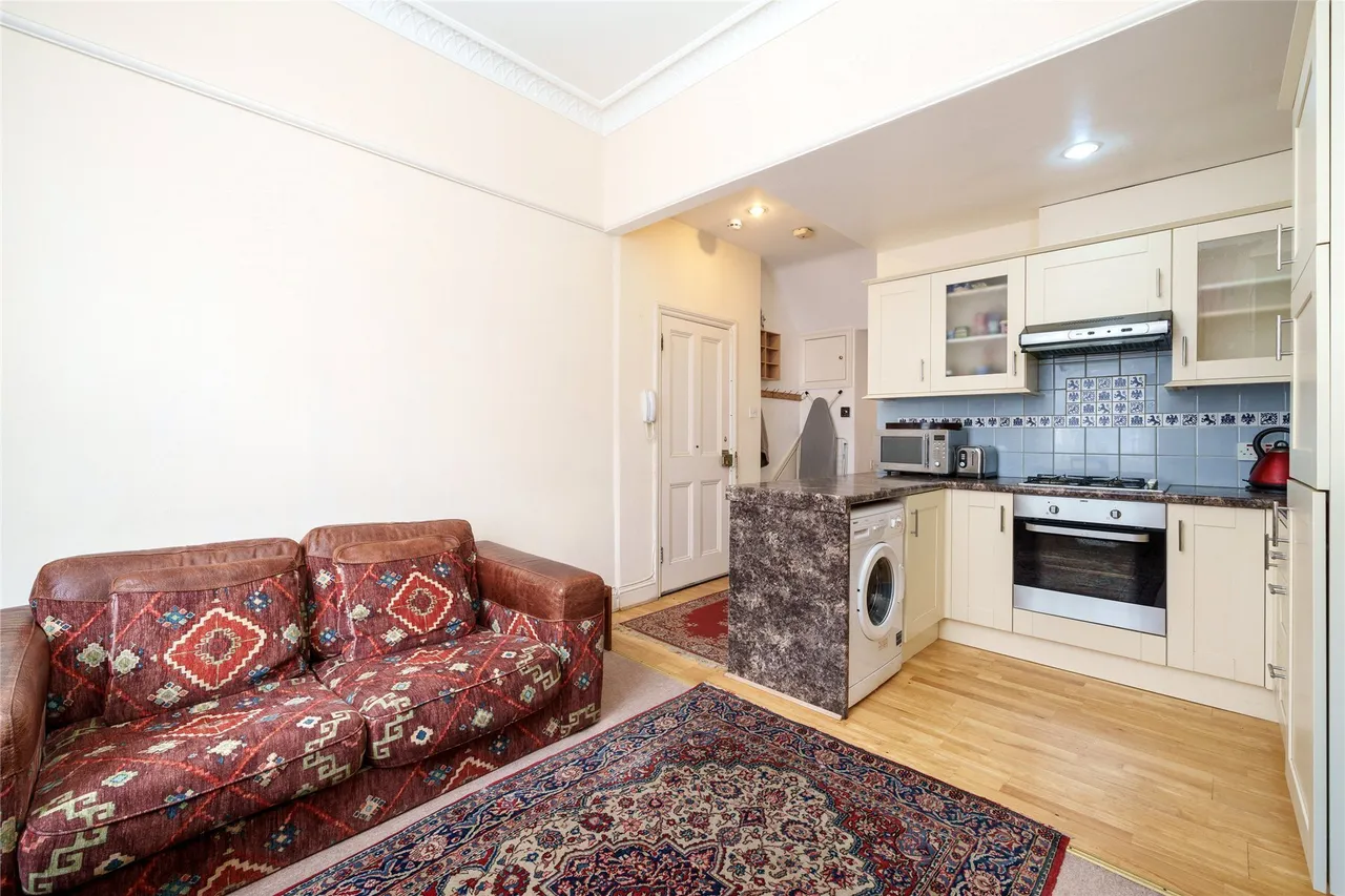 Tachbrook Street,, Chelsea, London, SW1V, photo 4