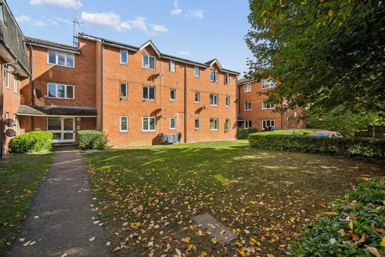 1 bed flat for sale, Southwold Road, Watford, WD24