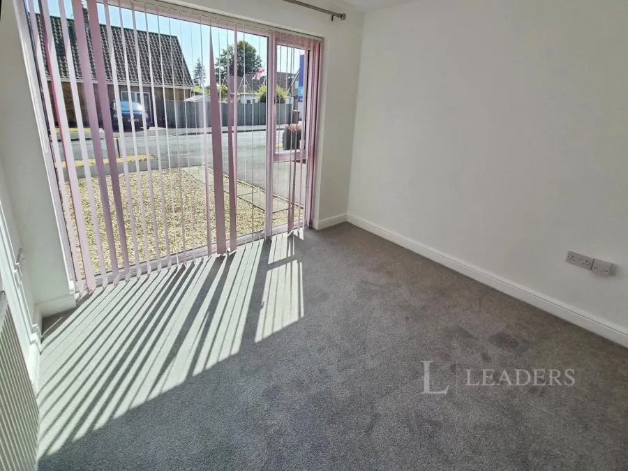 Central Avenue, Borrowash, DE72, photo 7