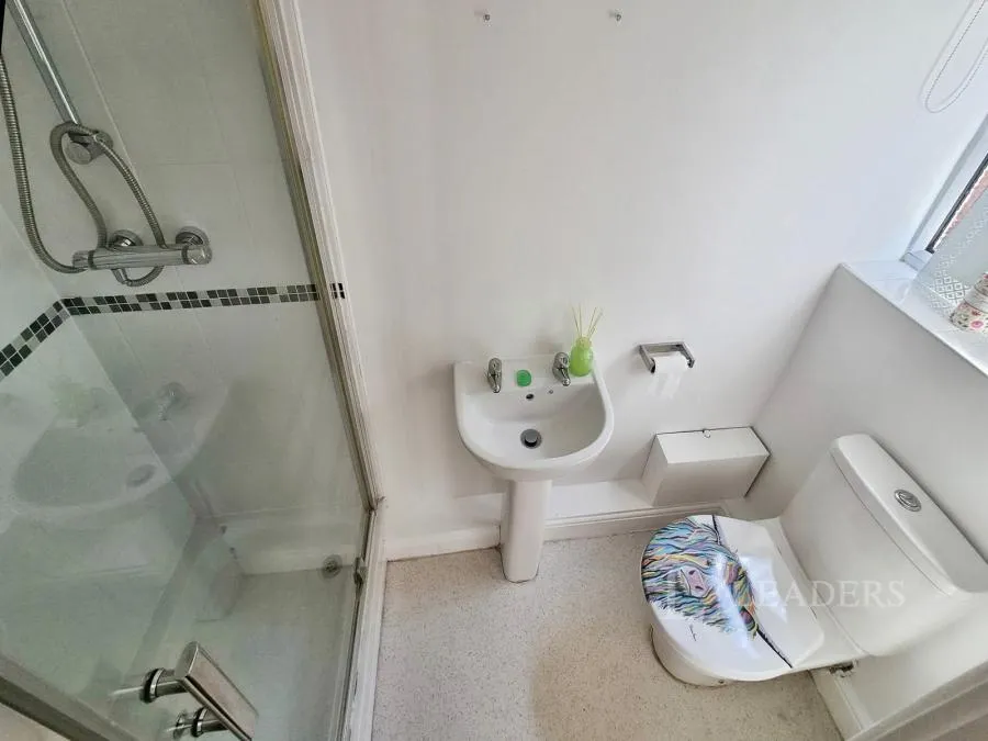 Central Avenue, Borrowash, DE72, photo 8