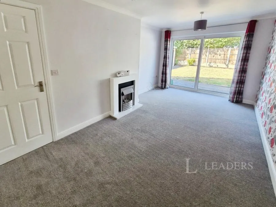 Central Avenue, Borrowash, DE72, photo 2