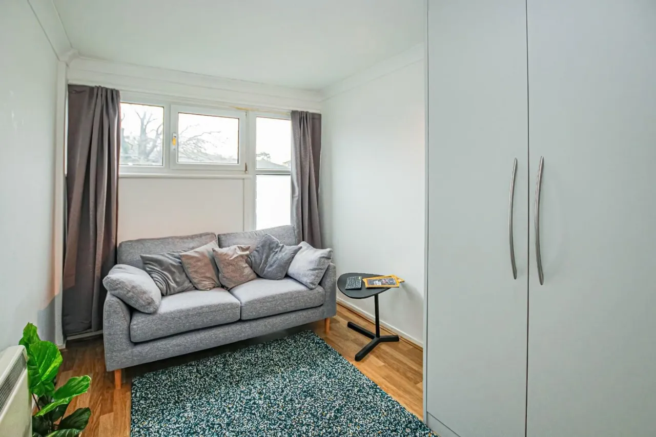 Bideford Court, Bideford Green, LU7, photo 7