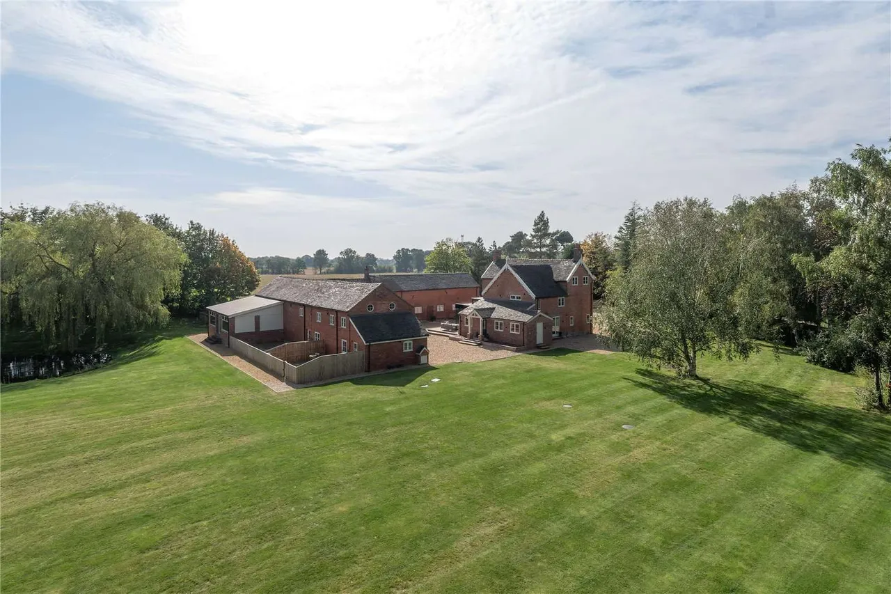 Davenport Lane, Brereton, CW11, photo 31