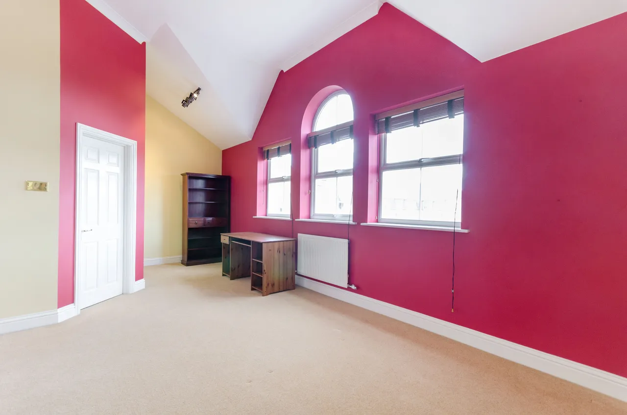 Surbiton, KT6, photo 21