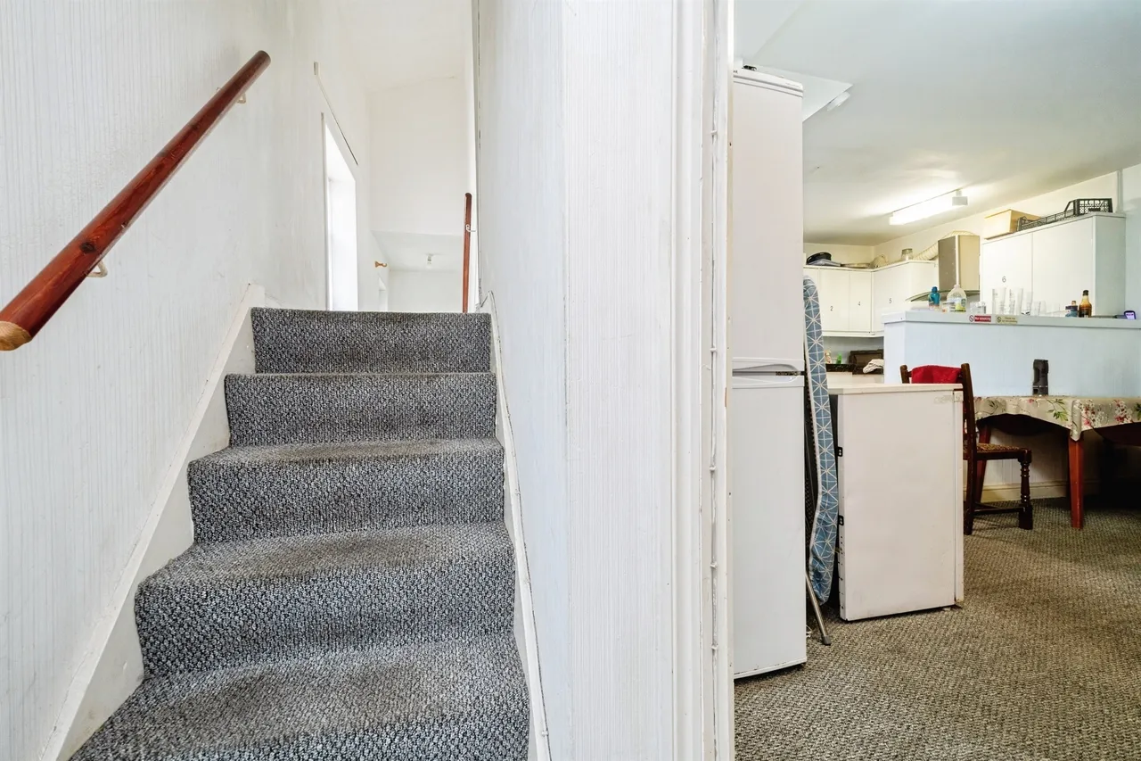Ladysmith Road, PLYMOUTH, photo 9