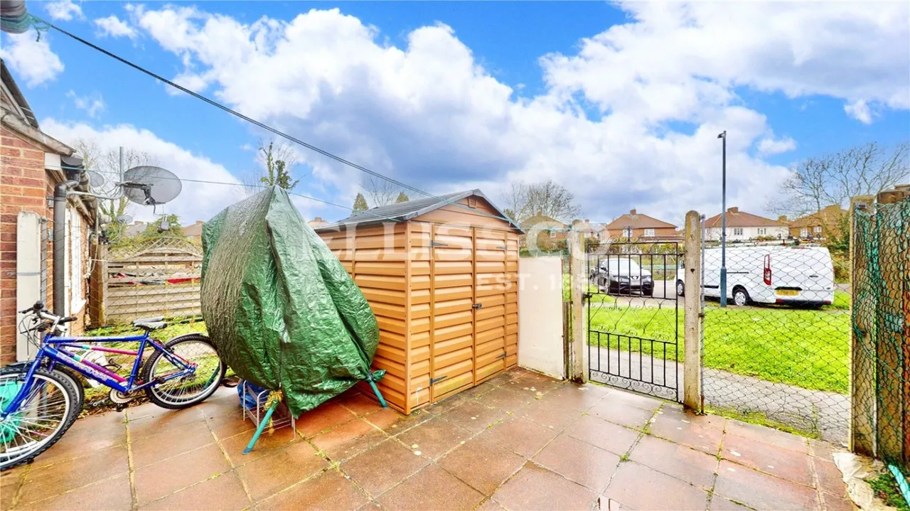 Barham Close, Wembley, HA0, photo 11