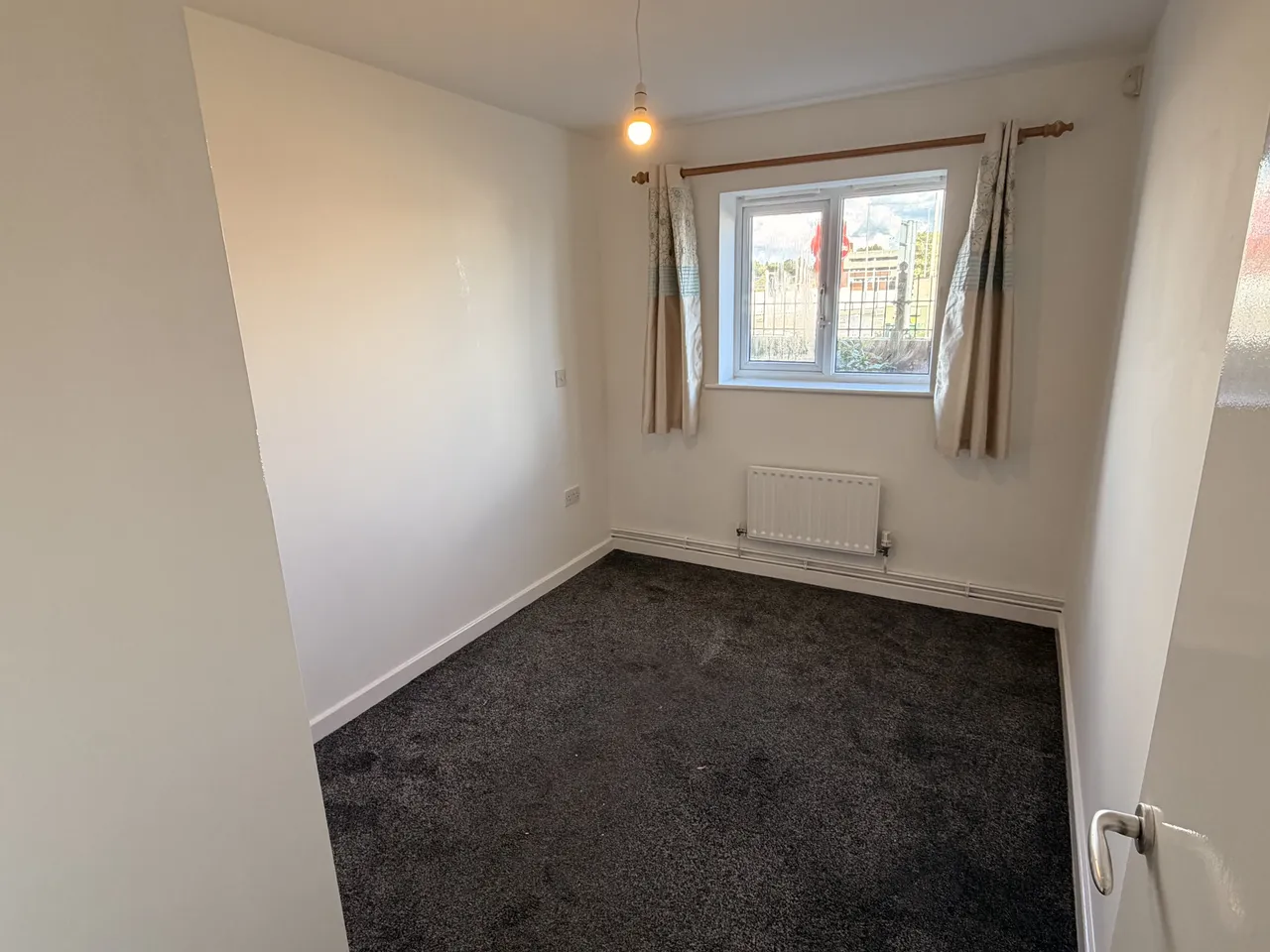 Chaucer Street, NG18, photo 4