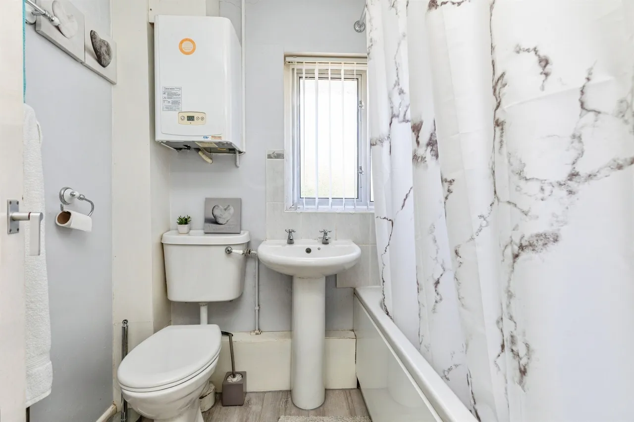 Edinburgh Road, St. Leonards-On-Sea, TN38, photo 10