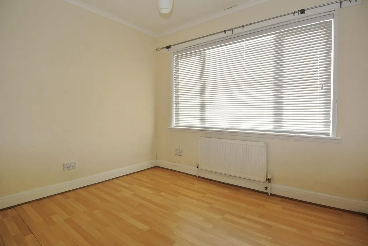 London Road, Ashford, Surrey, TW15 3AB, photo 7
