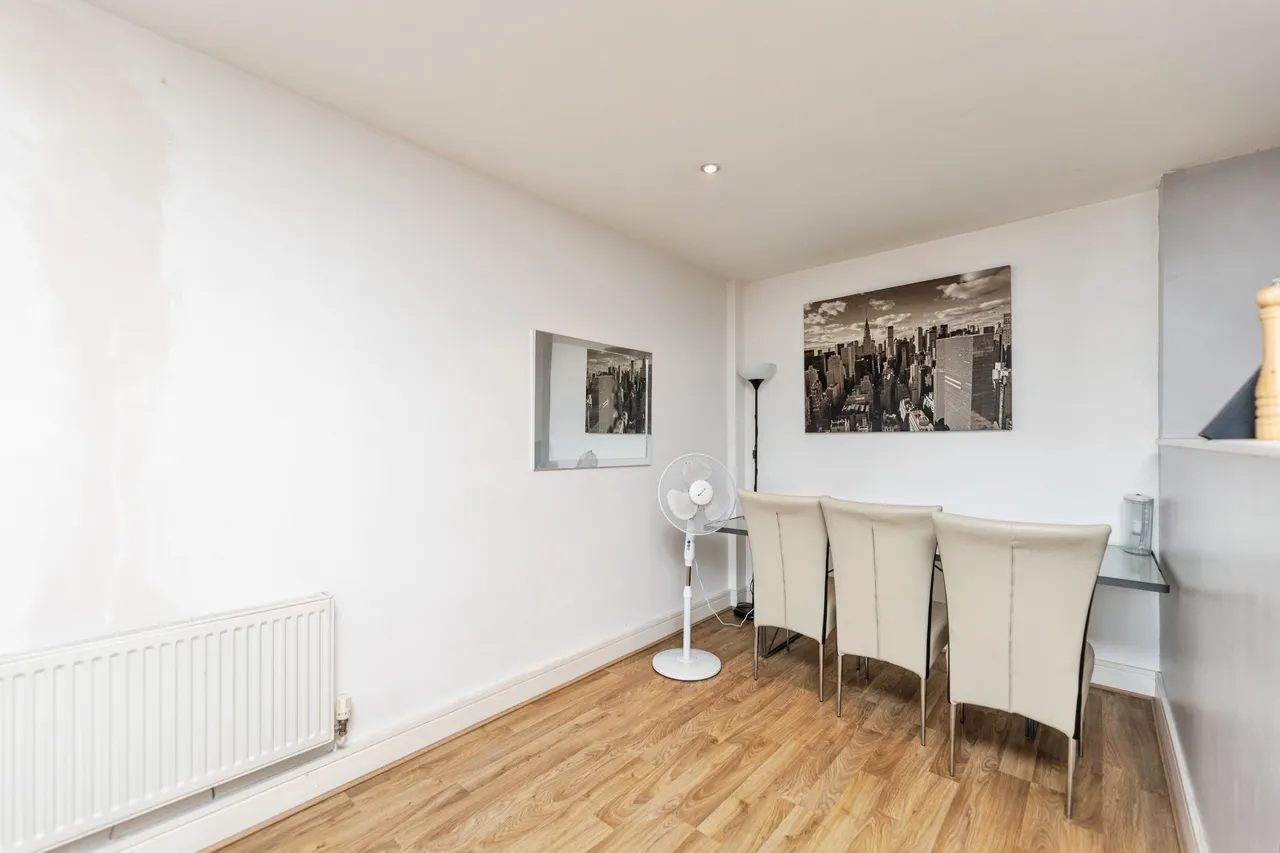 Bowman Lane, Leeds, LS10, photo 6