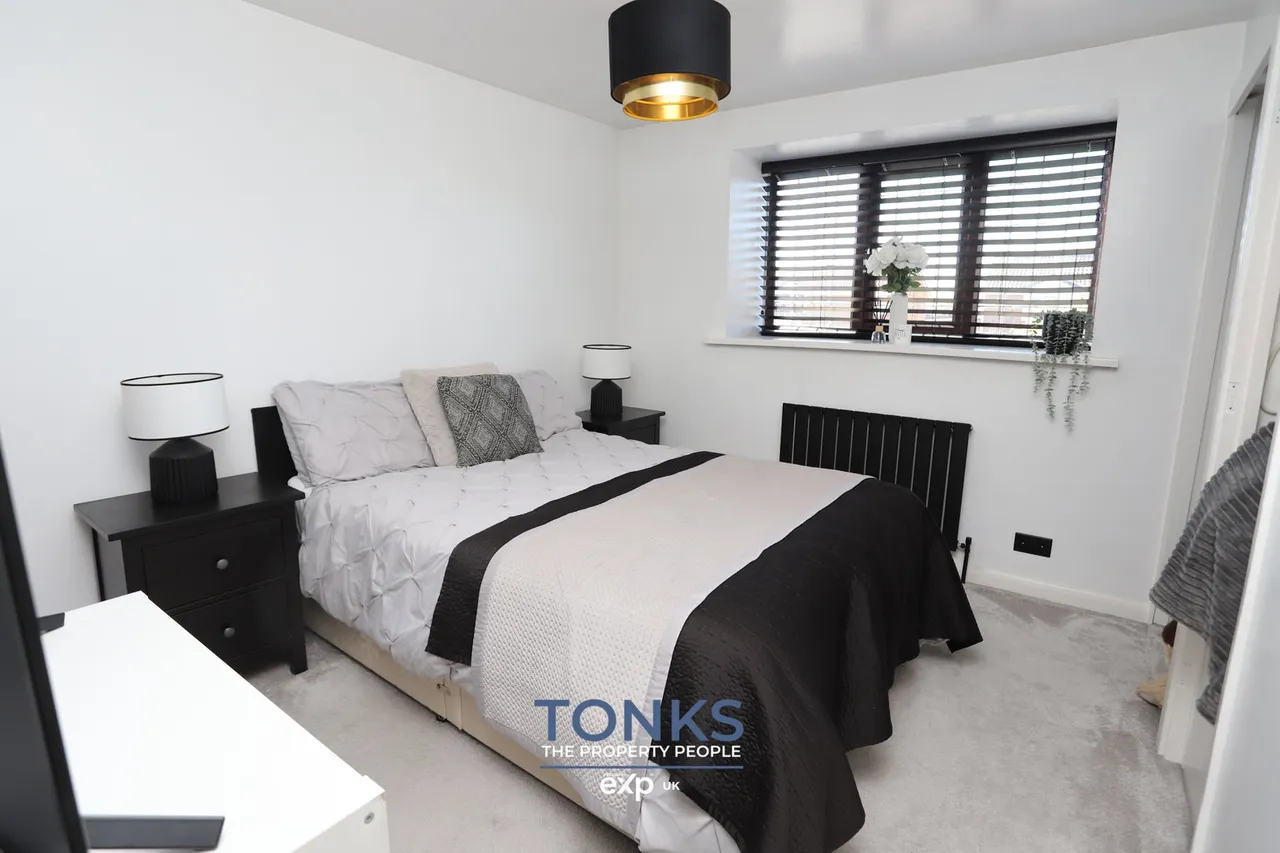 Roach Close, Brierley Hill, DY5, photo 8